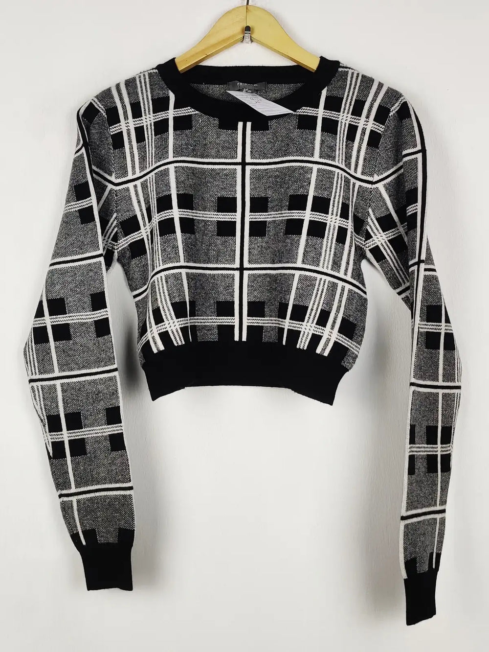 Buy online pre-used pre-loved 100% authentic & Original branded Primark (WT-11991) available in Pakistan. Top international brands avilable.