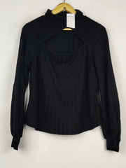Buy online pre-used pre-loved 100% authentic & Original branded Shein (WT-12261) available in Pakistan. Top international brands avilable.
