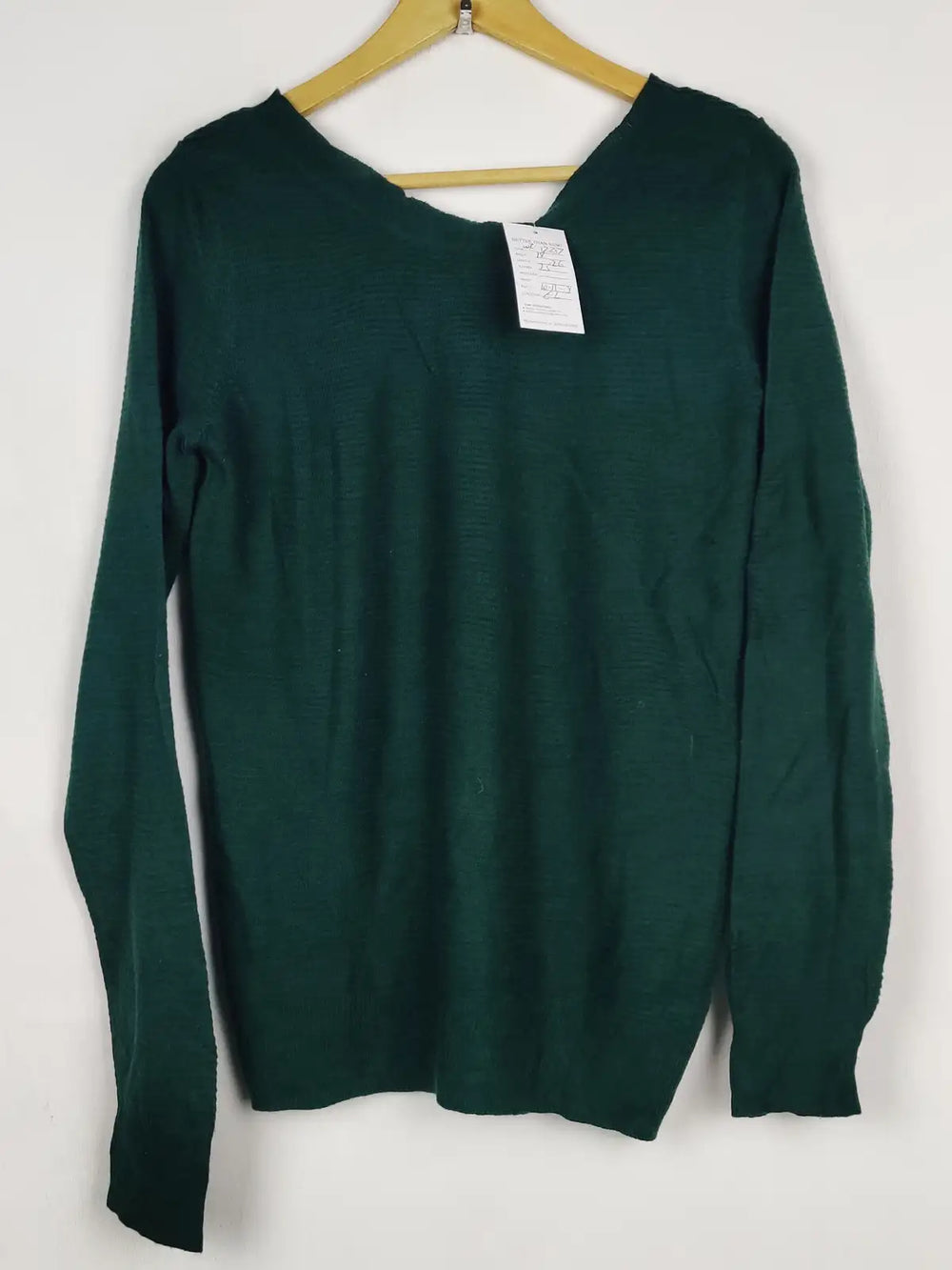 Buy online pre-used pre-loved 100% authentic & Original branded Esmara (WT-12287) available in Pakistan. Top international brands avilable.