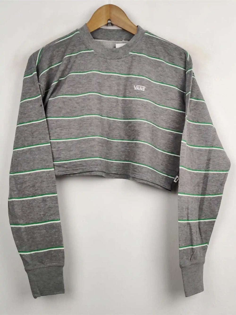 Buy online pre-used pre-loved 100% authentic & Original branded Vans (WT-3158) available in Pakistan. Top international brands avilable.