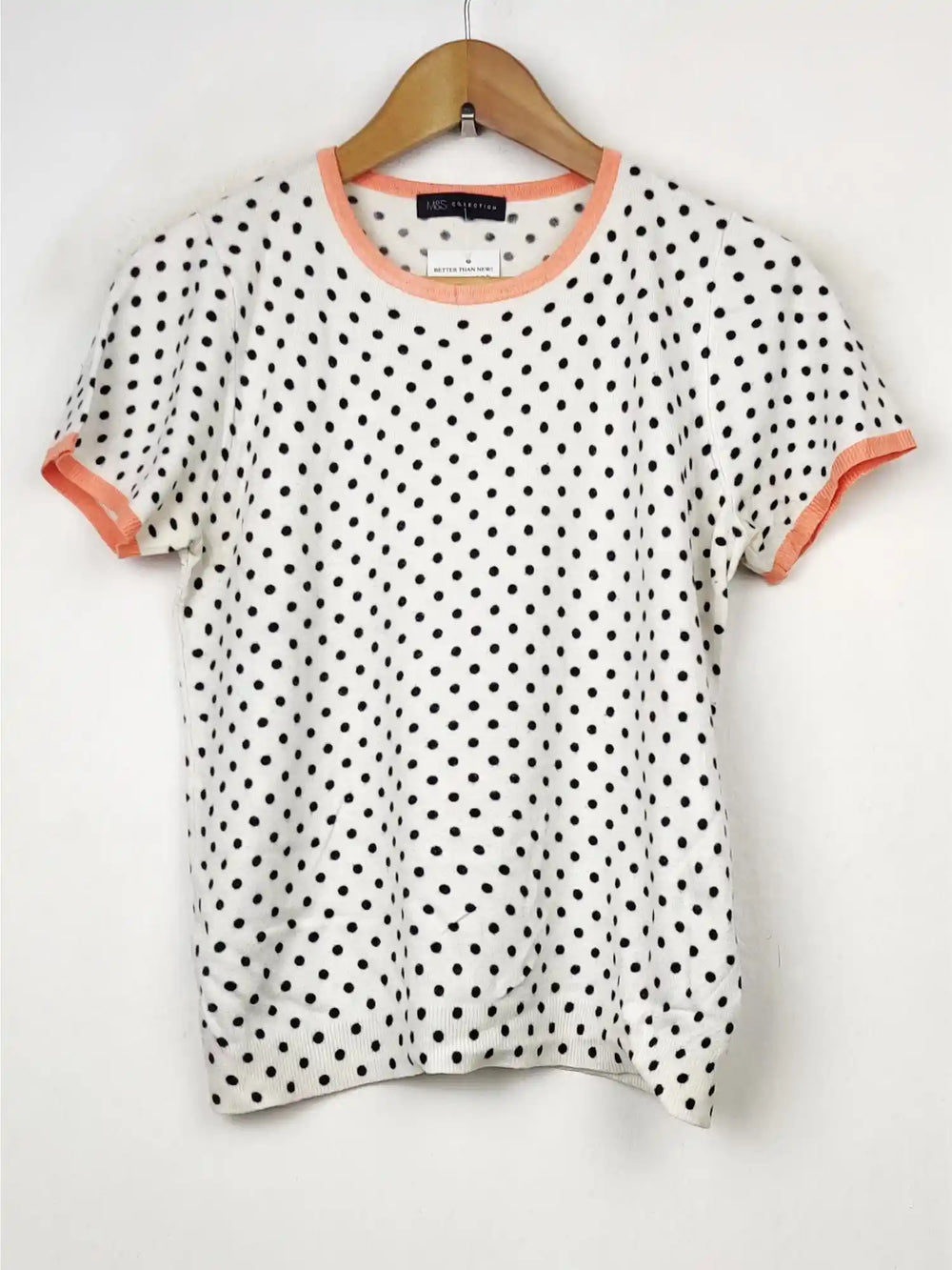 Buy online pre-used pre-loved 100% authentic & Original branded Marks & Spencer (WT-3523) available in Pakistan. Top international brands avilable.