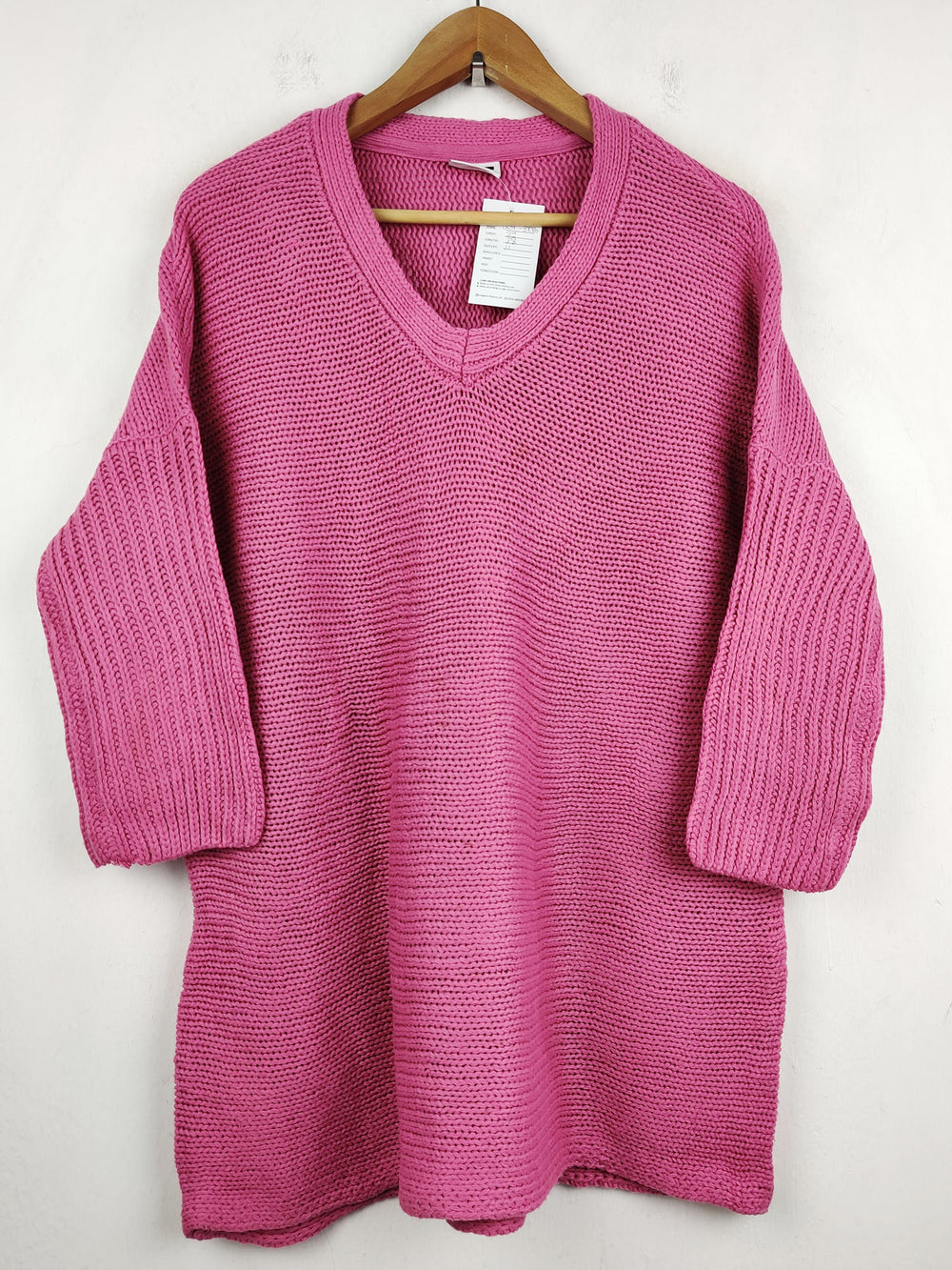 Buy online pre-used pre-loved 100% authentic & Original branded Noisy May (WT-3880) available in Pakistan. Top international brands avilable.