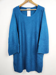 Buy online pre-used pre-loved 100% authentic & Original branded Tu (WT-3979) available in Pakistan. Top international brands avilable.