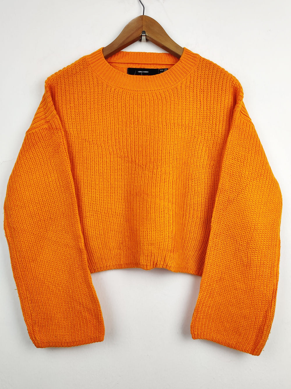 Buy online pre-used pre-loved 100% authentic & Original branded Vero Moda (WT-4017) available in Pakistan. Top international brands avilable.