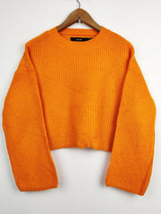 Buy online pre-used pre-loved 100% authentic & Original branded Vero Moda (WT-4017) available in Pakistan. Top international brands avilable.