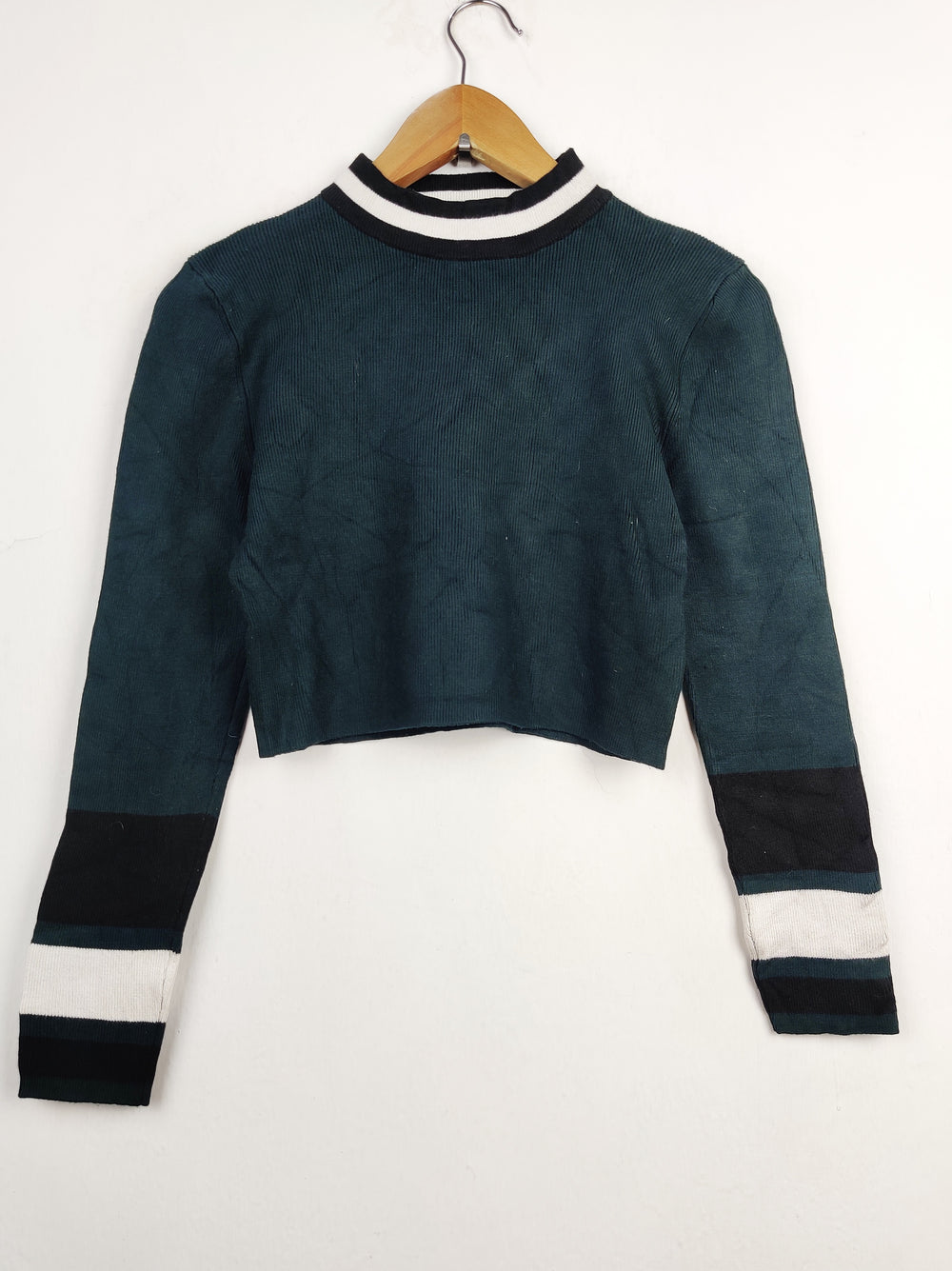 Buy online pre-used pre-loved 100% authentic & Original branded New Look (WT-4061) available in Pakistan. Top international brands avilable.