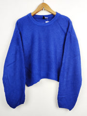 Buy online pre-used pre-loved 100% authentic & Original branded H&M (WT-4076) available in Pakistan. Top international brands avilable.