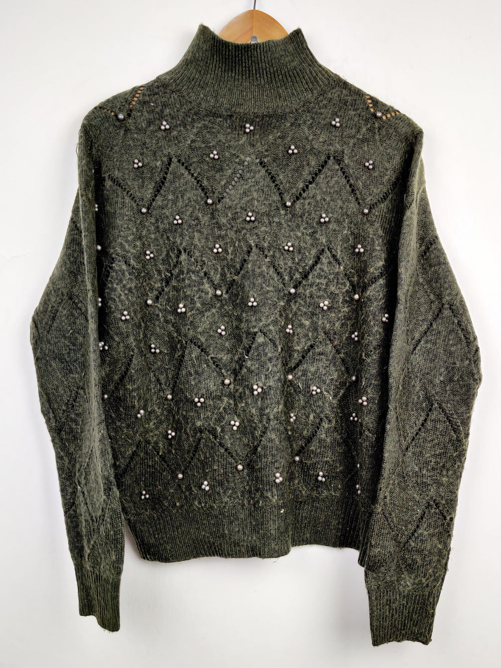 Buy online pre-used pre-loved 100% authentic & Original branded Primark (WT-4098) available in Pakistan. Top international brands avilable.