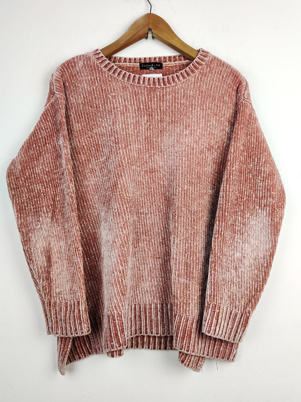 Buy online pre-used pre-loved 100% authentic & Original branded F&F (WT-4246) available in Pakistan. Top international brands avilable.