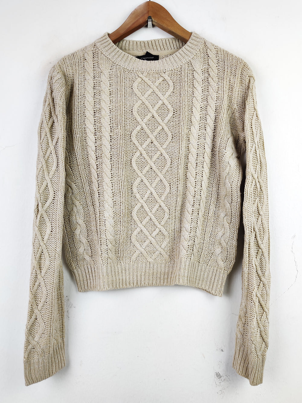 Buy online pre-used pre-loved 100% authentic & Original branded Atmosphere (WT-4332) available in Pakistan. Top international brands avilable.