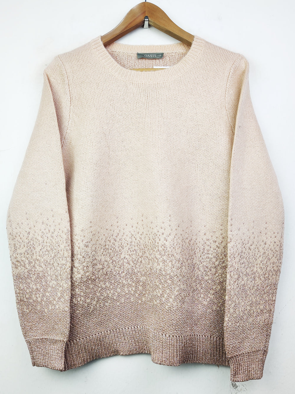 Buy online pre-used pre-loved 100% authentic & Original branded Oasis (WT-4512) available in Pakistan. Top international brands avilable.