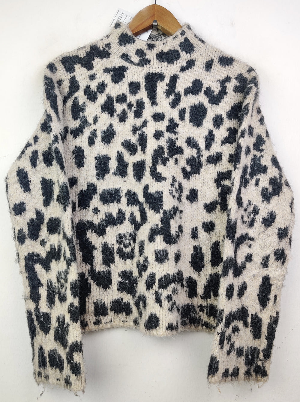 Buy online pre-used pre-loved 100% authentic & Original branded River Island (WT-4534) available in Pakistan. Top international brands avilable.