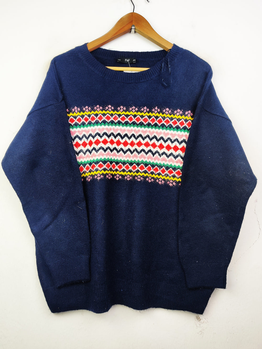 Buy online pre-used pre-loved 100% authentic & Original branded F&F (WT-4565) available in Pakistan. Top international brands avilable.