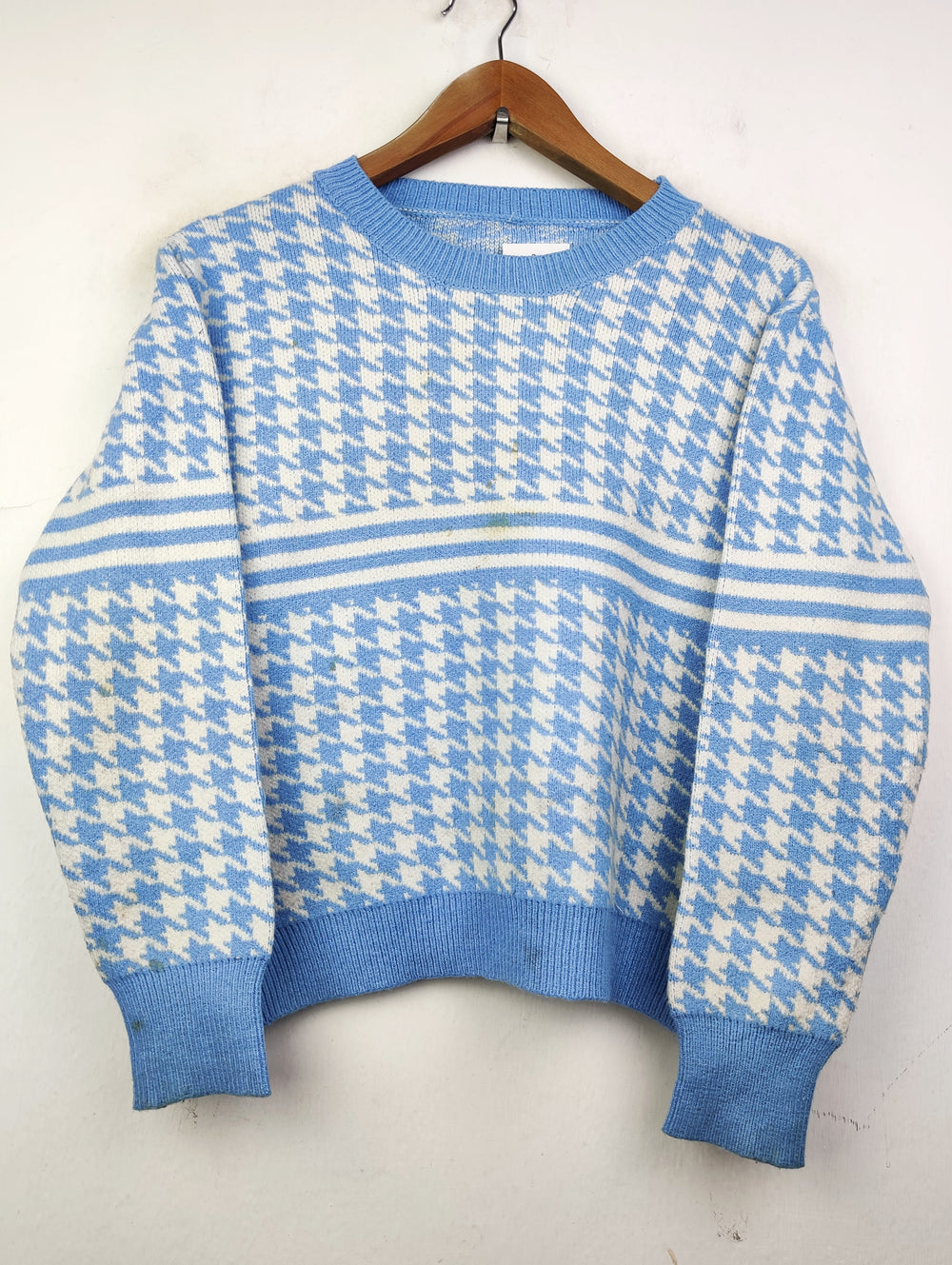 Buy online pre-used pre-loved 100% authentic & Original branded Shein (WT-4581) available in Pakistan. Top international brands avilable.