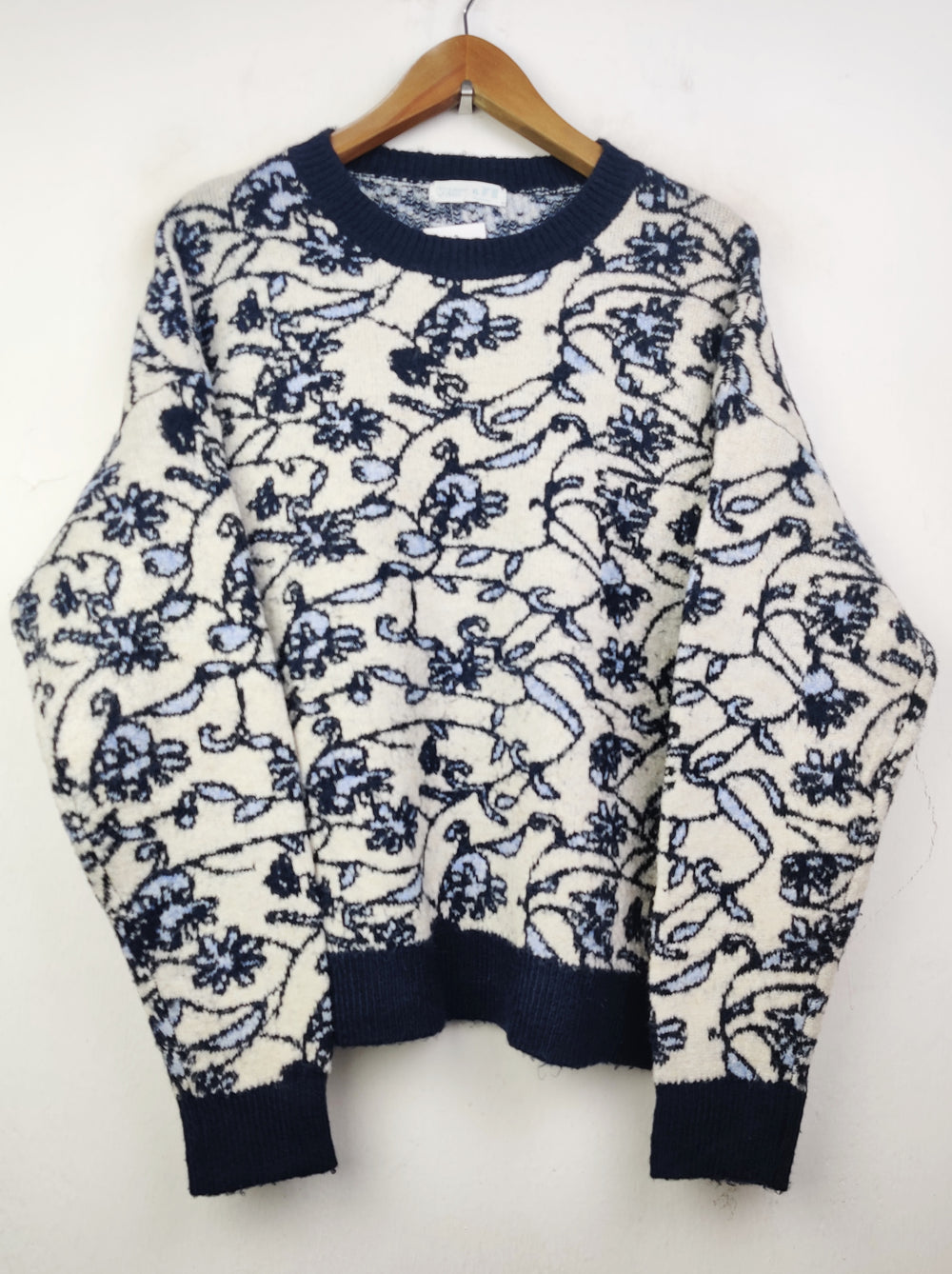 Buy online pre-used pre-loved 100% authentic & Original branded Primark (WT-4615) available in Pakistan. Top international brands avilable.