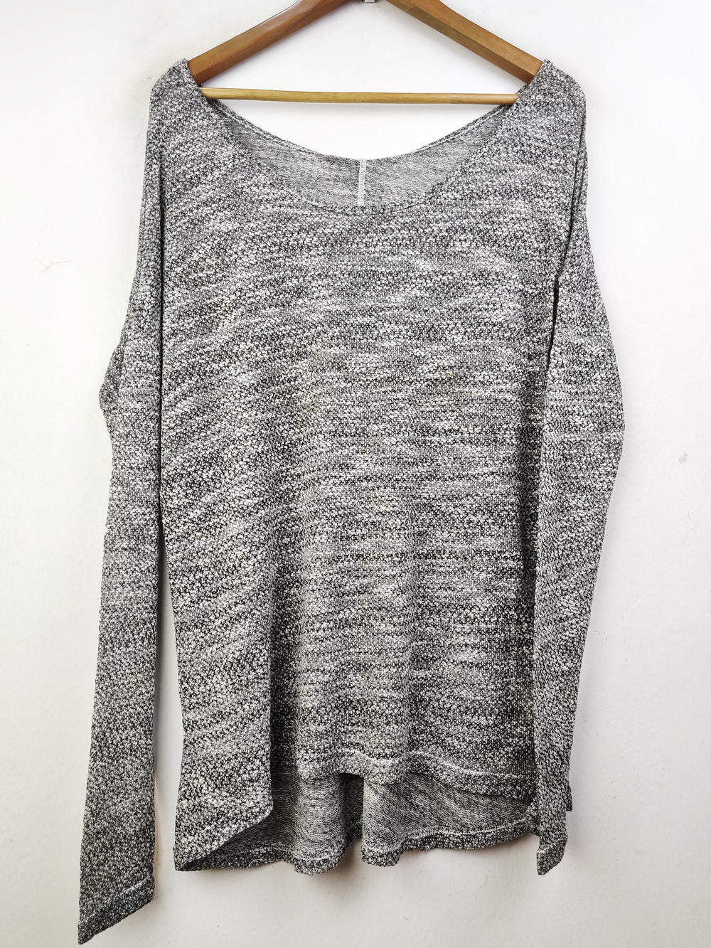 Buy online pre-used pre-loved 100% authentic & Original branded Vero Moda (WT-4638) available in Pakistan. Top international brands avilable.