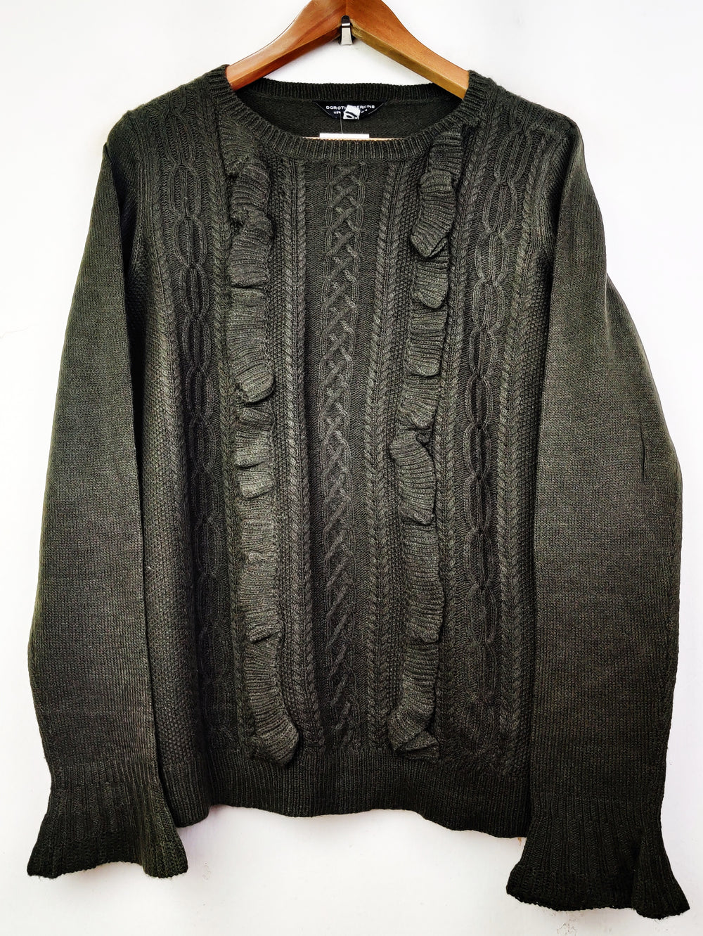 Buy online pre-used pre-loved 100% authentic & Original branded Dorothy Perkins (WT-4706) available in Pakistan. Top international brands avilable.