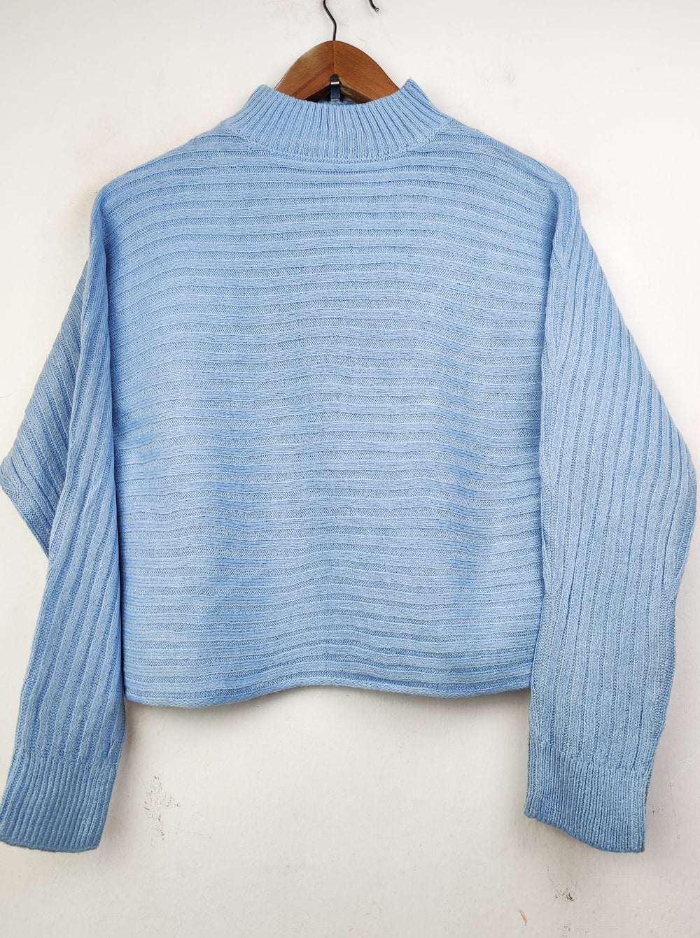 Buy online pre-used pre-loved 100% authentic & Original branded New Look 915 (WT-4708) available in Pakistan. Top international brands avilable.