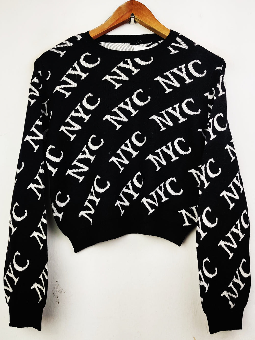 Buy online pre-used pre-loved 100% authentic & Original branded New Look 915 (WT-4724) available in Pakistan. Top international brands avilable.