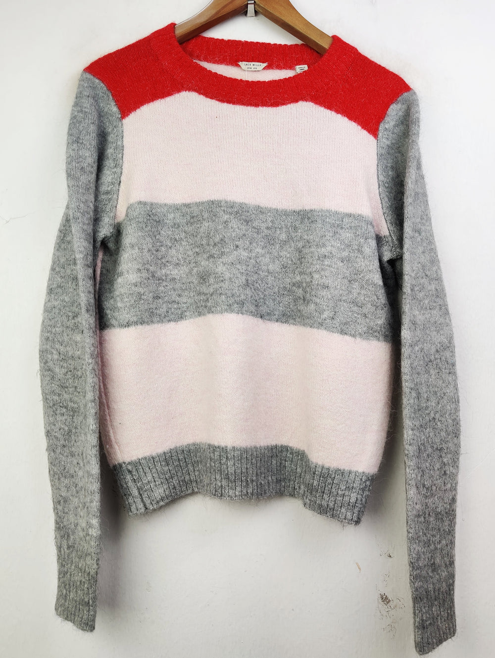 Buy online pre-used pre-loved 100% authentic & Original branded Jack Wills (WT-4863) available in Pakistan. Top international brands avilable.