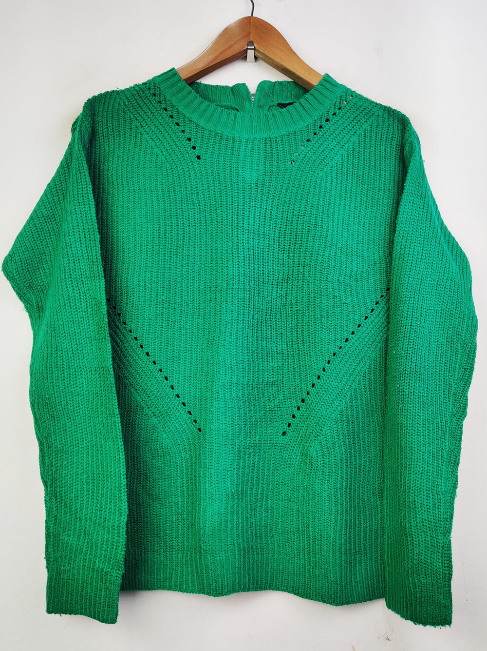 Buy online pre-used pre-loved 100% authentic & Original branded Dorothy Perkins (WT-4868) available in Pakistan. Top international brands avilable.