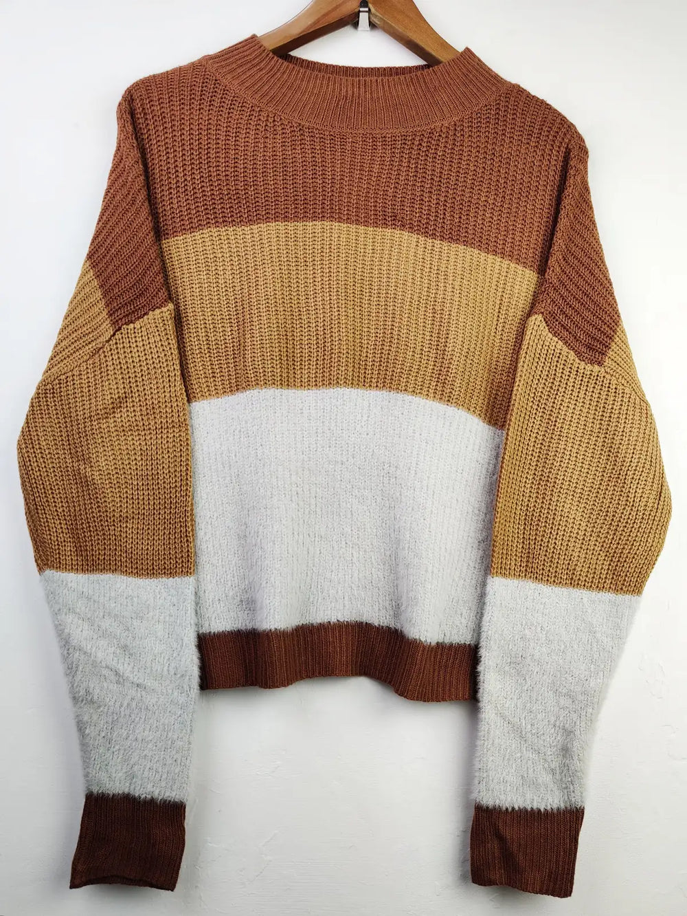 Buy online pre-used pre-loved 100% authentic & Original branded Shein (WT-5049) available in Pakistan. Top international brands avilable.