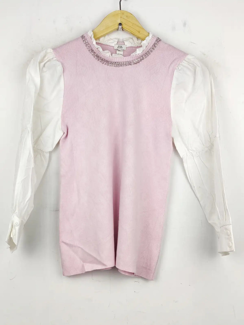 Buy online pre-used pre-loved 100% authentic & Original branded River Island (WT-5097) available in Pakistan. Top international brands avilable.