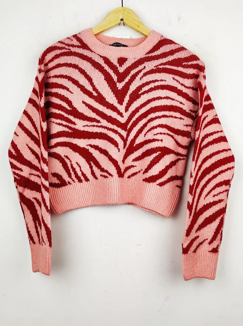 Buy online pre-used pre-loved 100% authentic & Original branded Primark (WT-5129) available in Pakistan. Top international brands avilable.