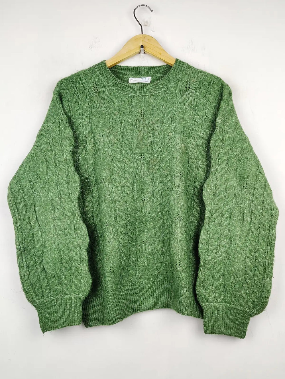 Buy online pre-used pre-loved 100% authentic & Original branded Primark (WT-5211) available in Pakistan. Top international brands avilable.