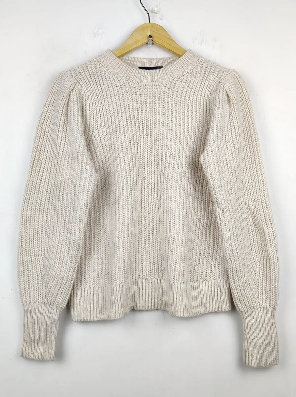 Buy online pre-used pre-loved 100% authentic & Original branded Marks & Spencer (WT-5260) available in Pakistan. Top international brands avilable.