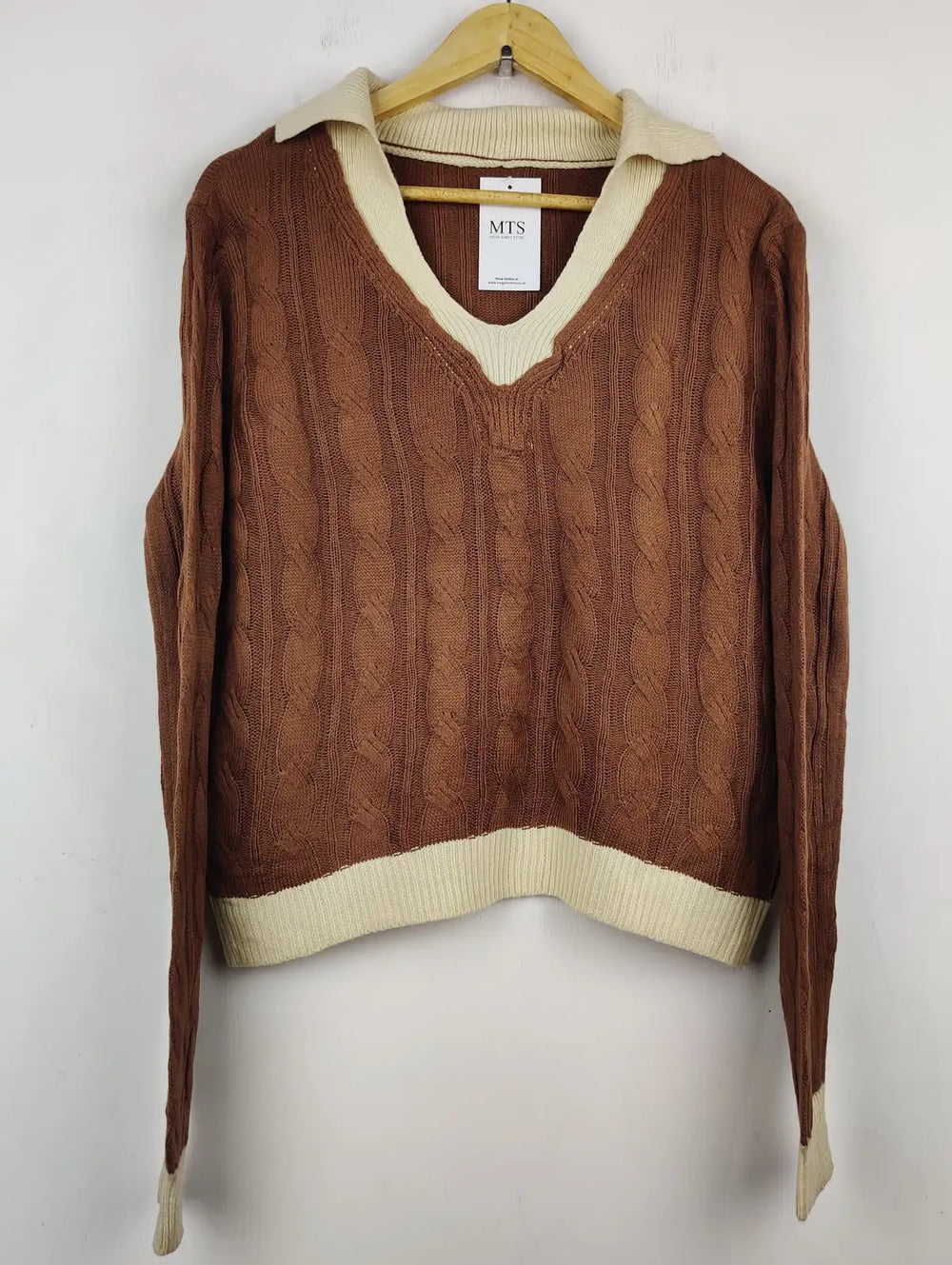 Buy online pre-used pre-loved 100% authentic & Original branded Shein (WT-5282) available in Pakistan. Top international brands avilable.