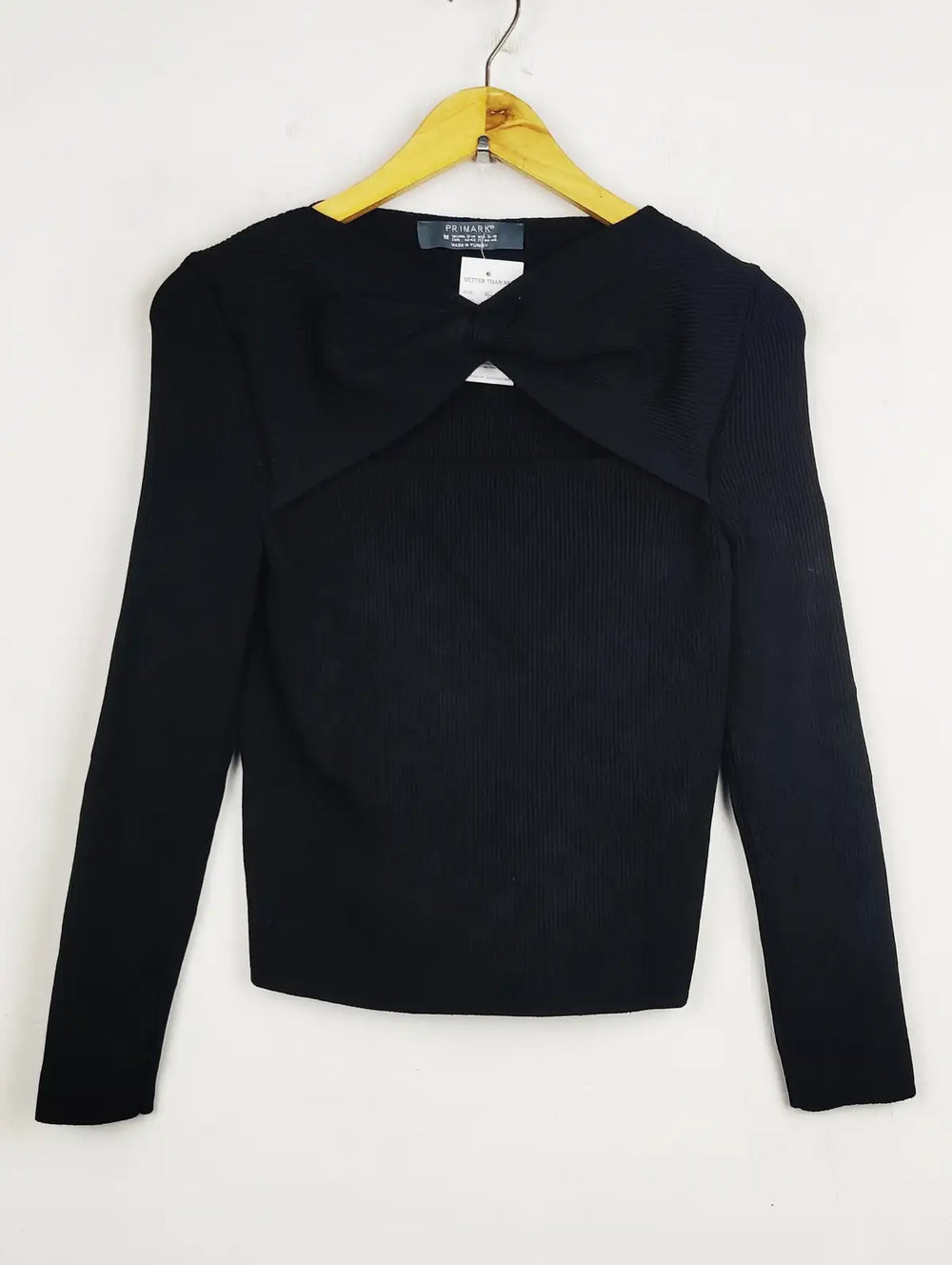 Buy online pre-used pre-loved 100% authentic & Original branded Primark (WT-5378) available in Pakistan. Top international brands avilable.