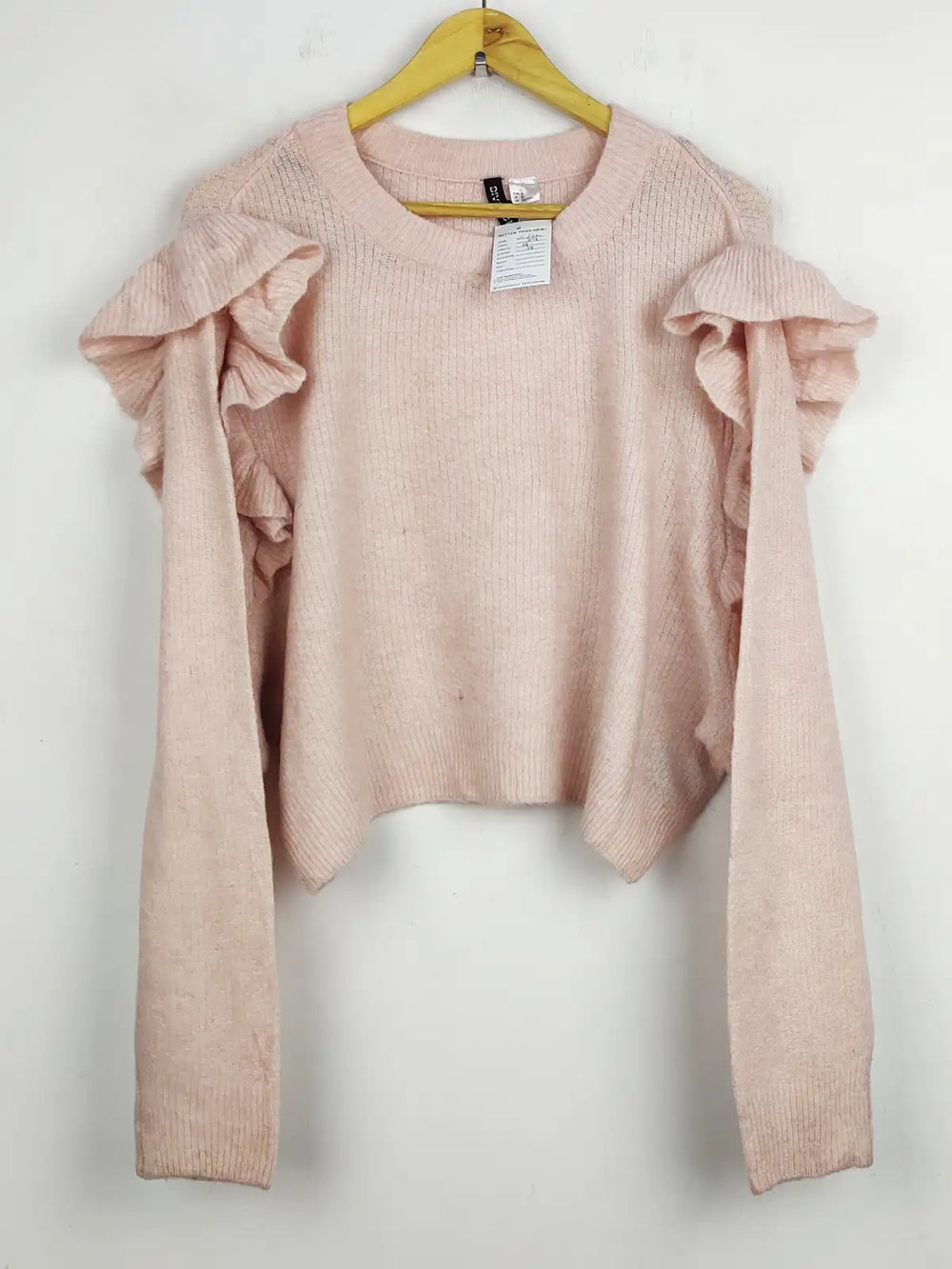 Buy online pre-used pre-loved 100% authentic & Original branded H&M (WT-5380) available in Pakistan. Top international brands avilable.