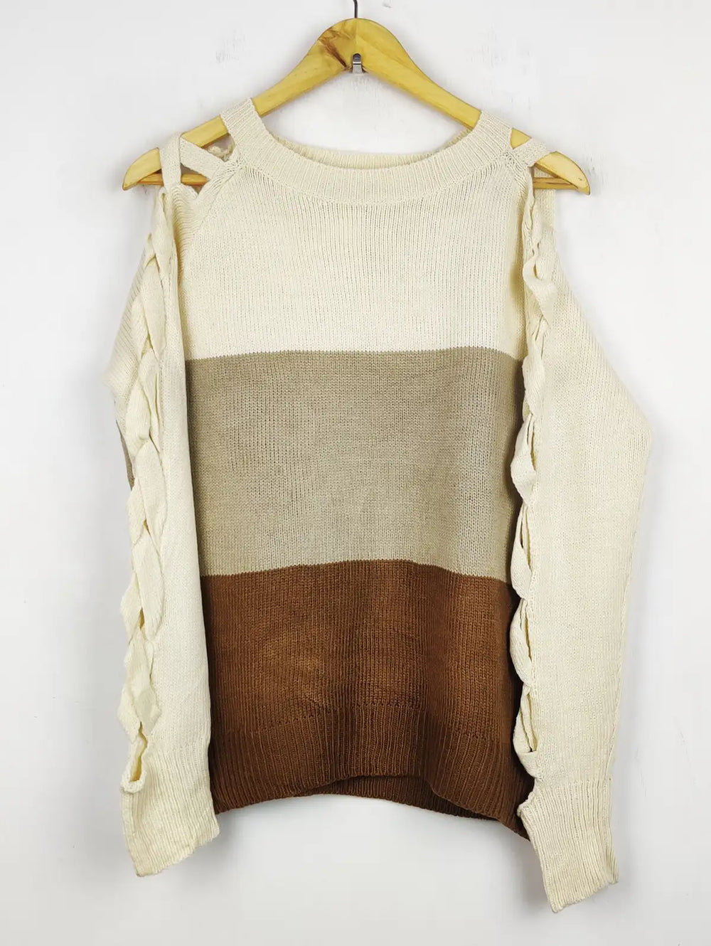 Buy online pre-used pre-loved 100% authentic & Original branded Shein (WT-5404) available in Pakistan. Top international brands avilable.