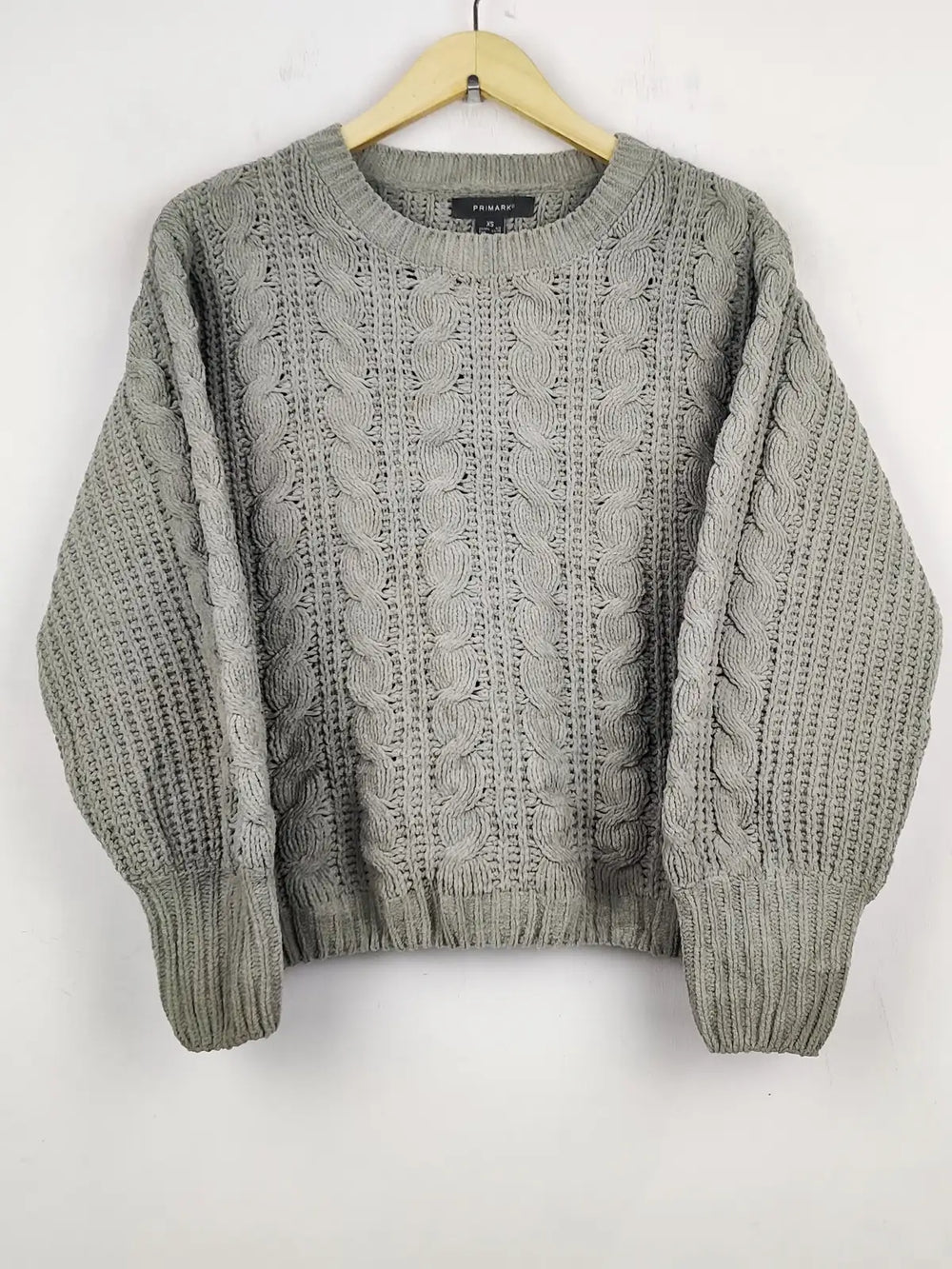 Buy online pre-used pre-loved 100% authentic & Original branded Primark (WT-5454) available in Pakistan. Top international brands avilable.