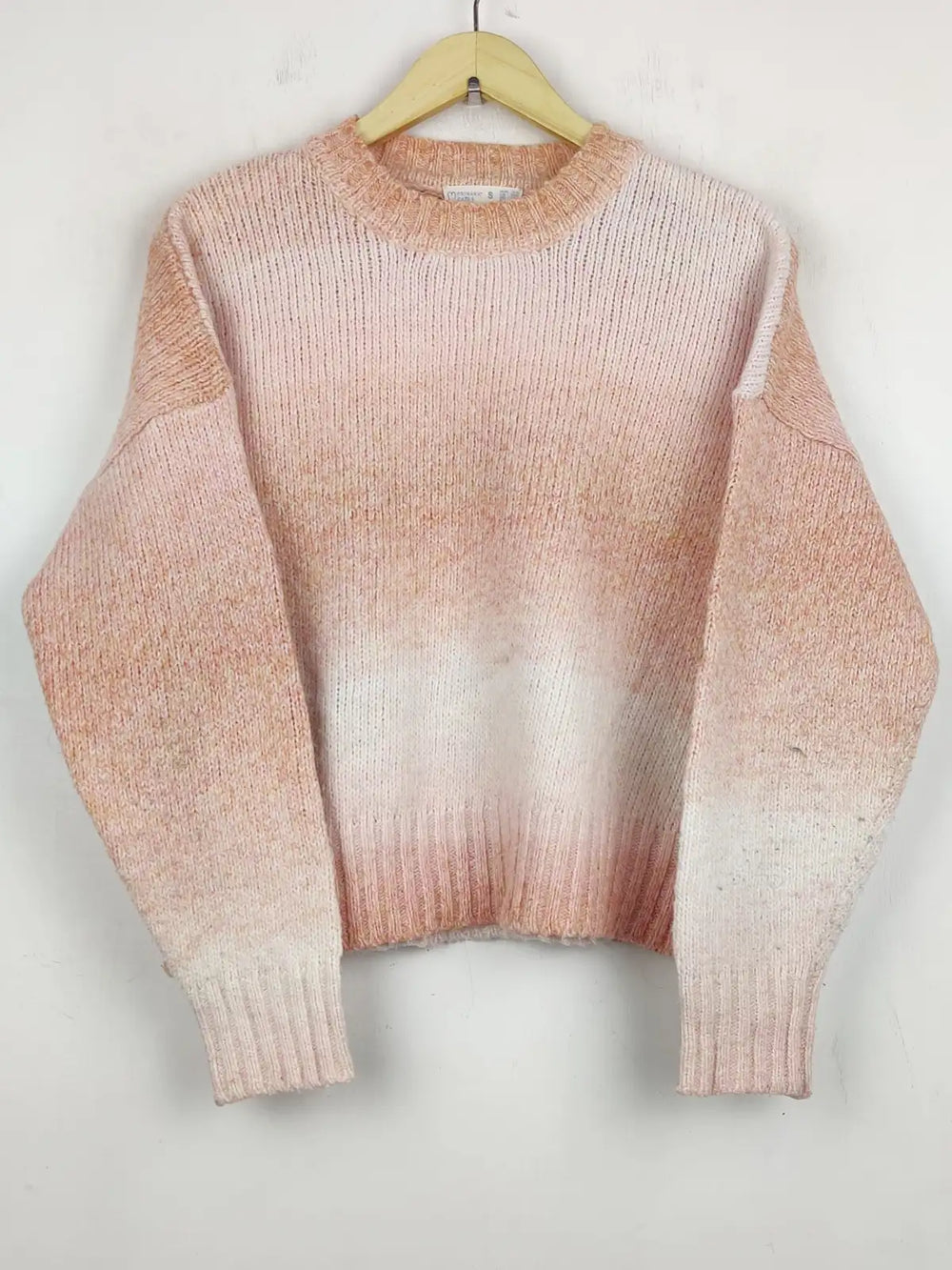 Buy online pre-used pre-loved 100% authentic & Original branded Primark (WT-5467) available in Pakistan. Top international brands avilable.