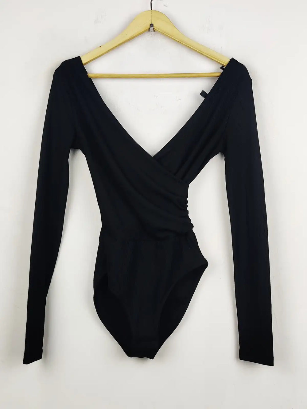 Buy online pre-used pre-loved 100% authentic & Original branded Topshop (WT-5504) available in Pakistan. Top international brands avilable.