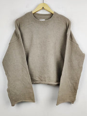 Buy online pre-used pre-loved 100% authentic & Original branded Dazy (WT-5555) available in Pakistan. Top international brands avilable.