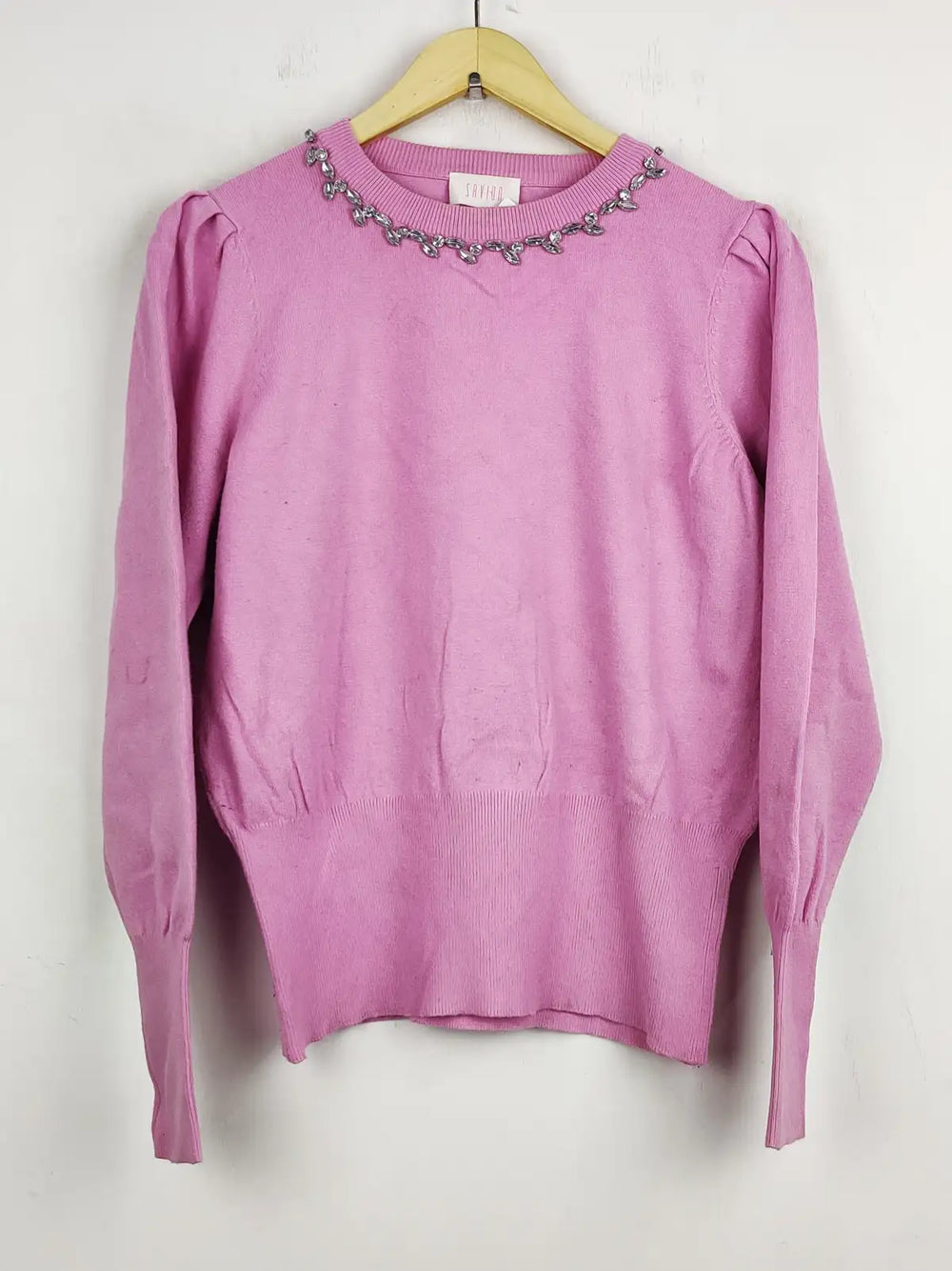 Buy online pre-used pre-loved 100% authentic & Original branded Savida (WT-5562) available in Pakistan. Top international brands avilable.