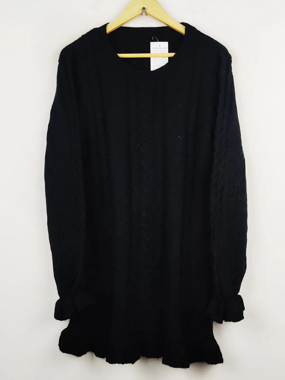 Buy online pre-used pre-loved 100% authentic & Original branded Shein (WT-5575) available in Pakistan. Top international brands avilable.