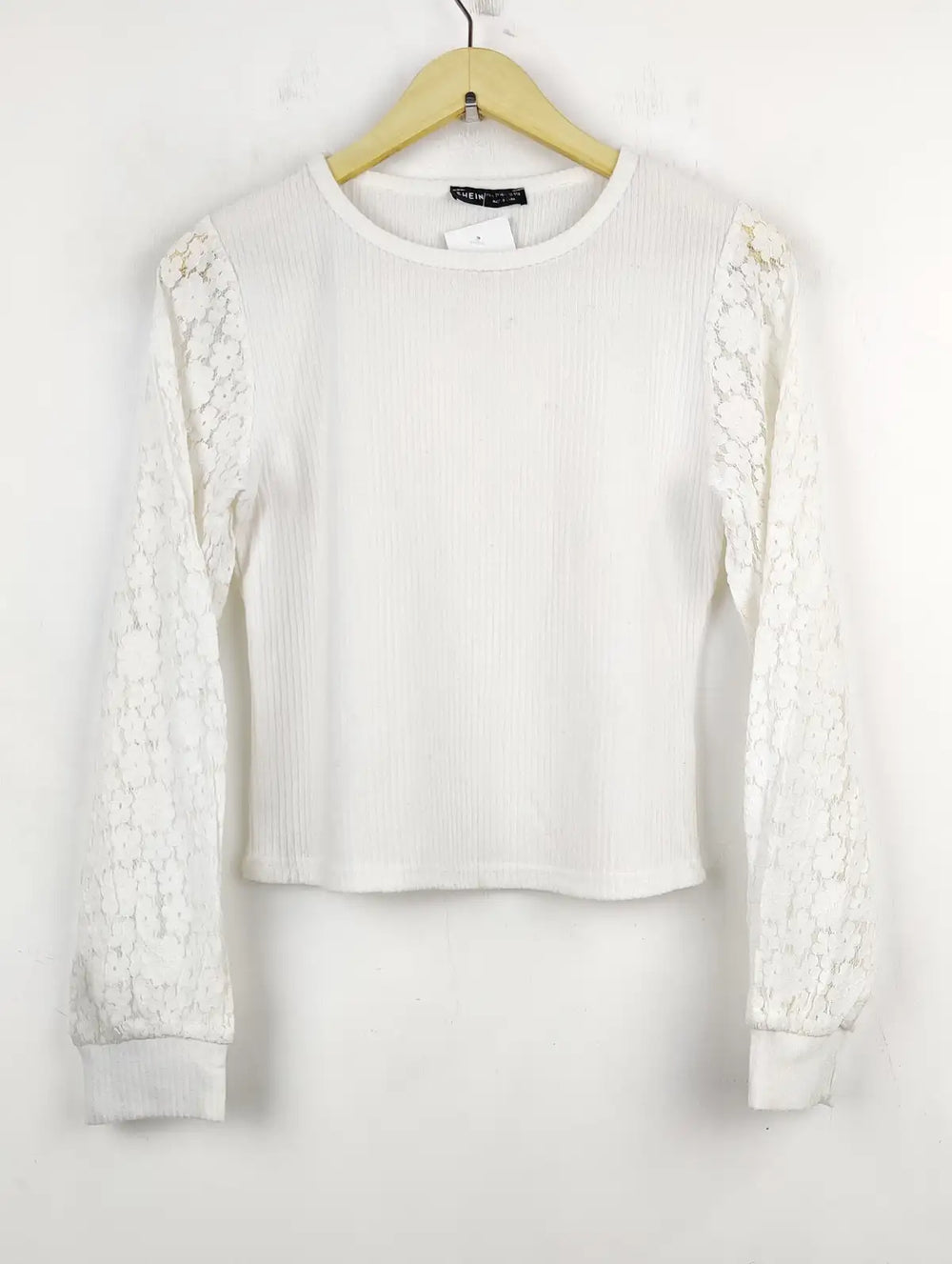 Buy online pre-used pre-loved 100% authentic & Original branded Shein (WT-5591) available in Pakistan. Top international brands avilable.