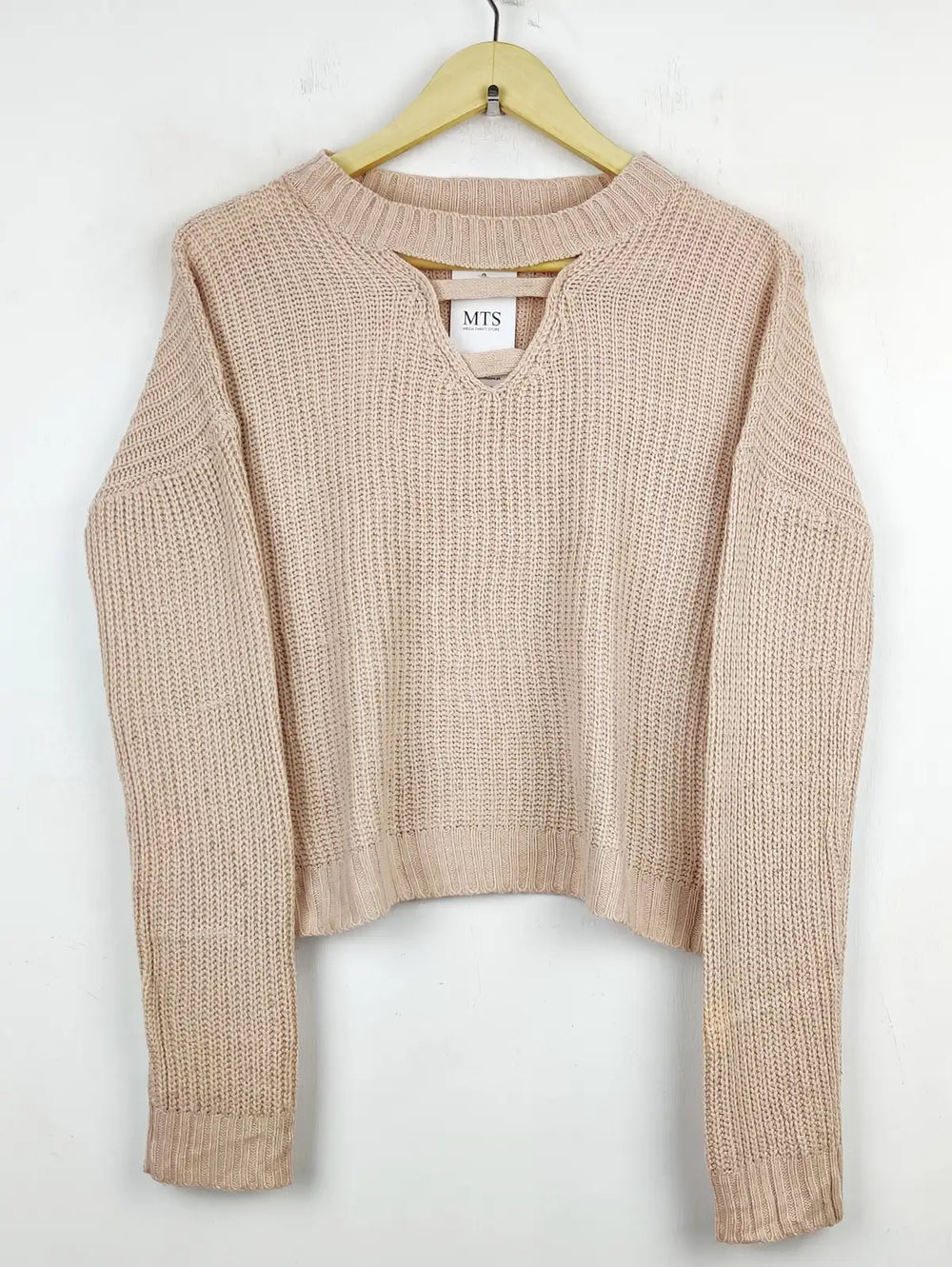 Buy online pre-used pre-loved 100% authentic & Original branded New Look (WT-5597) available in Pakistan. Top international brands avilable.