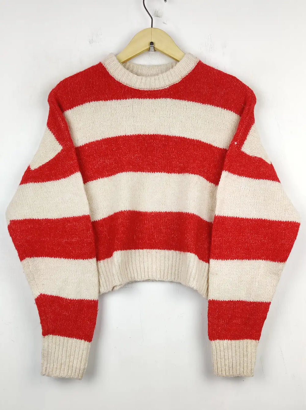 Buy online pre-used pre-loved 100% authentic & Original branded Primark (WT-5651) available in Pakistan. Top international brands avilable.