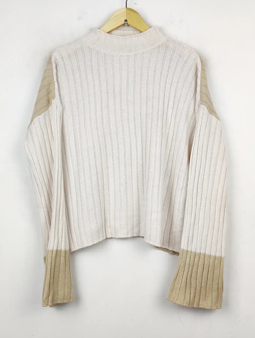 Buy online pre-used pre-loved 100% authentic & Original branded Primark (WT-5684) available in Pakistan. Top international brands avilable.