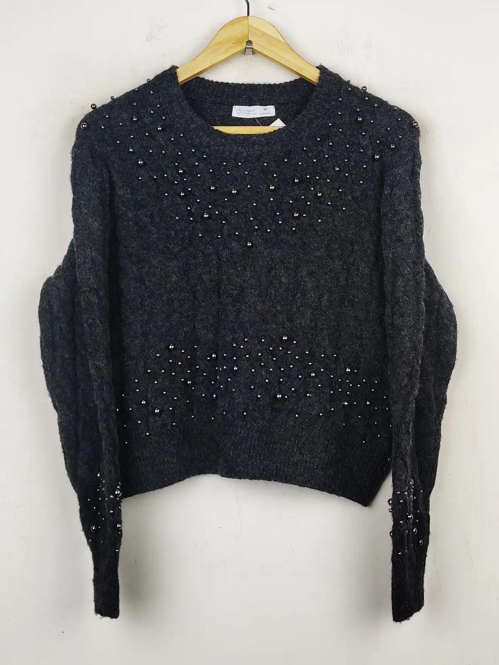 Buy online pre-used pre-loved 100% authentic & Original branded Primark (WT-5685) available in Pakistan. Top international brands avilable.