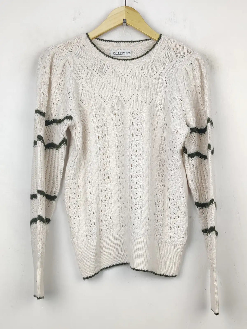 Buy online pre-used pre-loved 100% authentic & Original branded Gallery (WT-5724) available in Pakistan. Top international brands avilable.