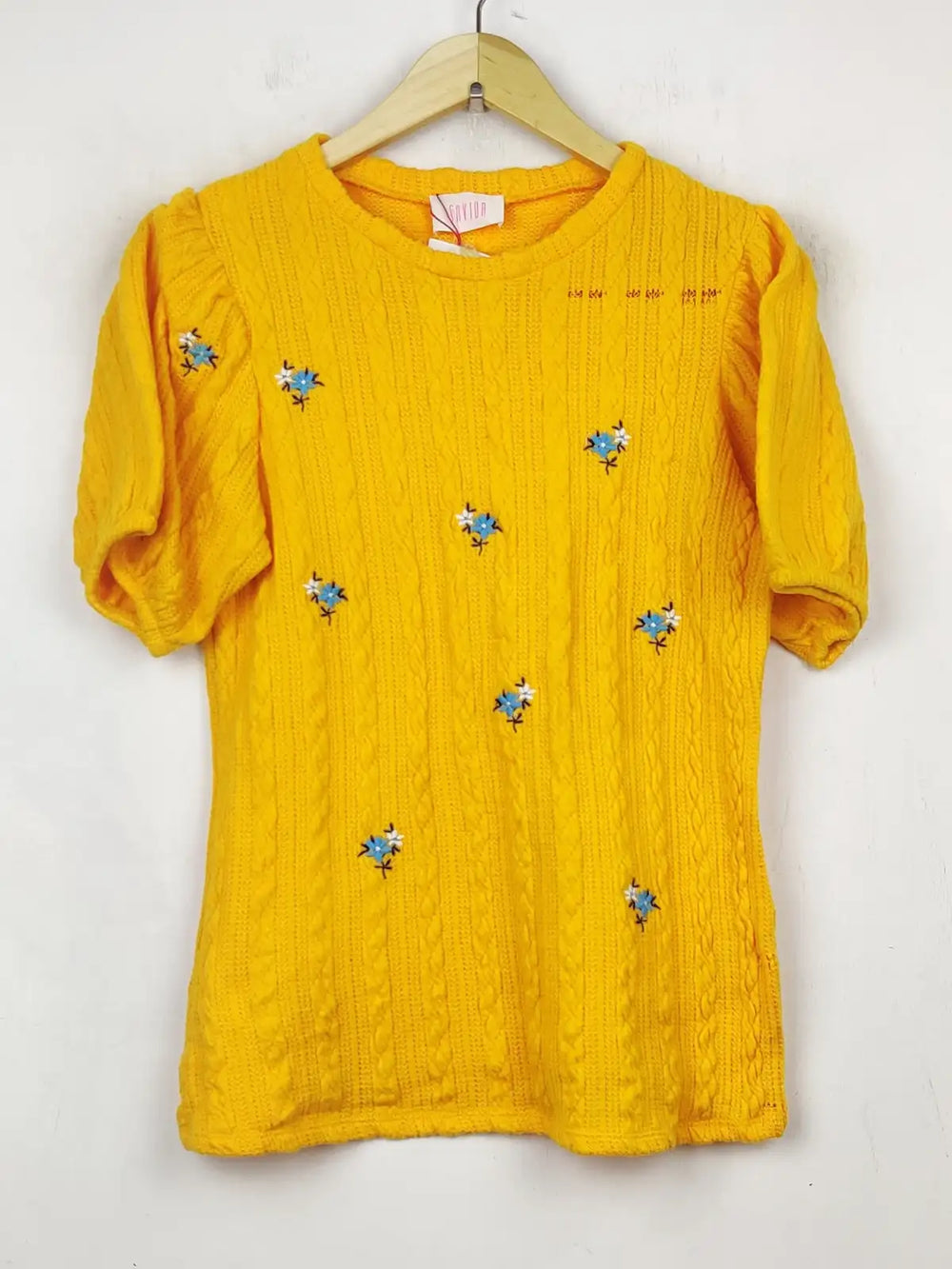 Buy online pre-used pre-loved 100% authentic & Original branded Savida (WT-5731) available in Pakistan. Top international brands avilable.