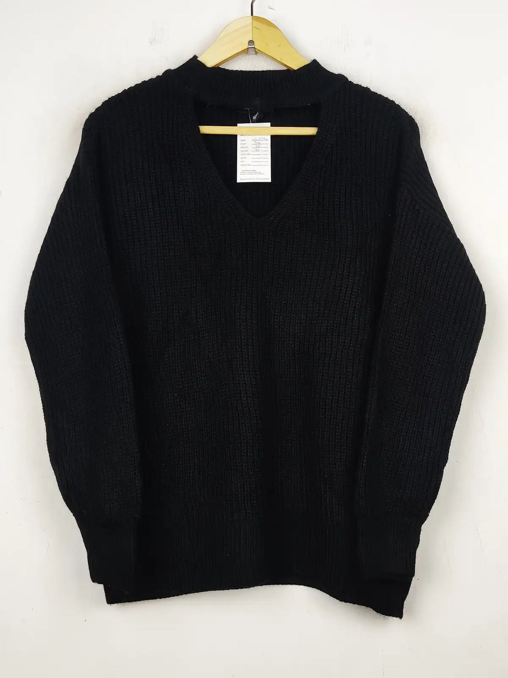 Buy online pre-used pre-loved 100% authentic & Original branded New Look (WT-5790) available in Pakistan. Top international brands avilable.