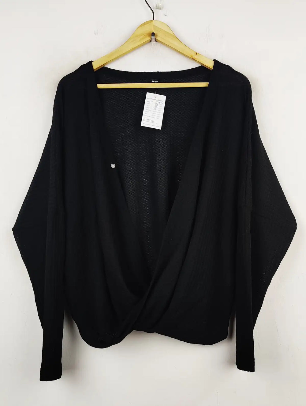 Buy online pre-used pre-loved 100% authentic & Original branded Shein (WT-5834) available in Pakistan. Top international brands avilable.