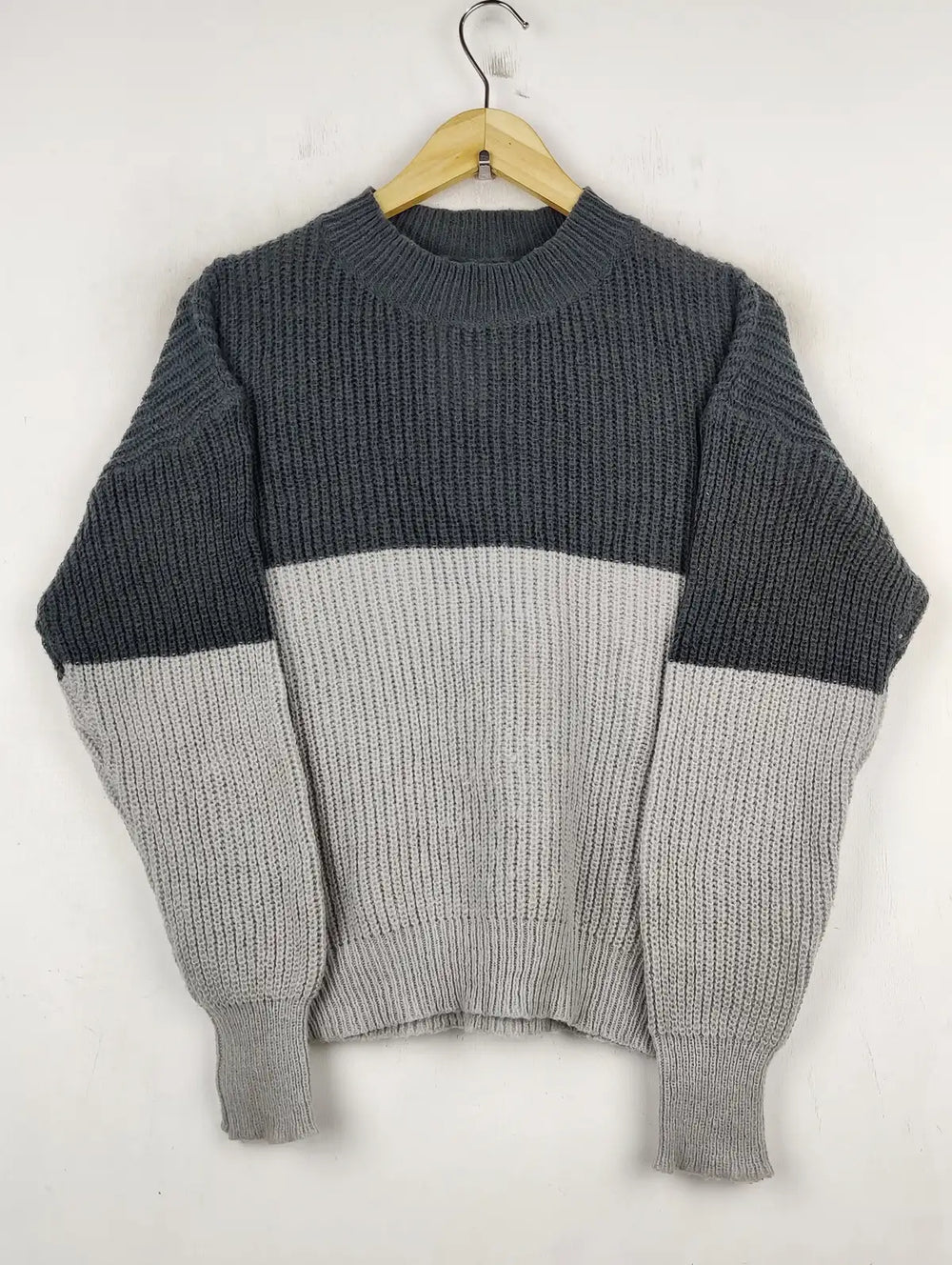 Buy online pre-used pre-loved 100% authentic & Original branded Shein (WT-5849) available in Pakistan. Top international brands avilable.